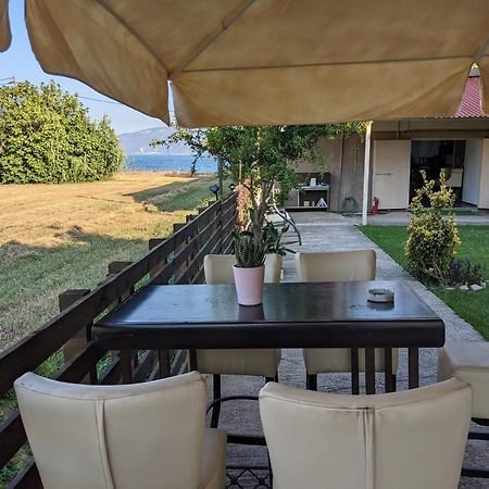 Nafpaktos Beach Apartment Exteriör bild
